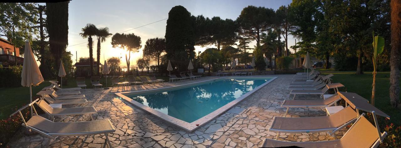 Hotel Sirena Lazise Exterior foto